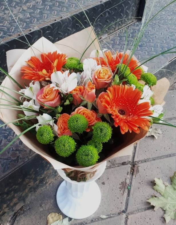Букет цветов из: Герберы, Хризантемы, Альстромерии и Розы в Сергиевском Ставропольского края