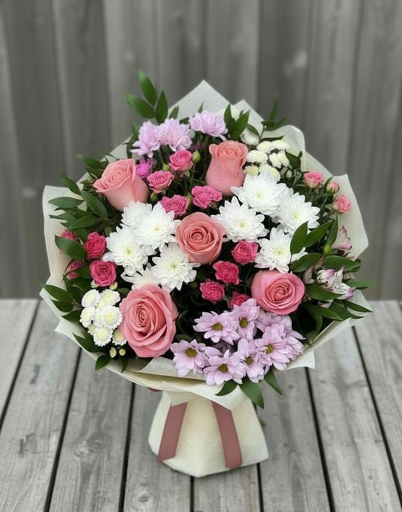 Букет цветов из: Альстромерии, Гвоздики, Розы и Хризантемы в Сергиевском Ставропольского края