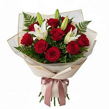 Букет цветов из:  Лилии и Розы #REPLACE_PRED# Сергиевском Ставропольского края