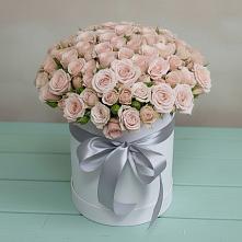 Цветочная композиция из Розы в шляпной коробке в Сергиевском Ставропольского края