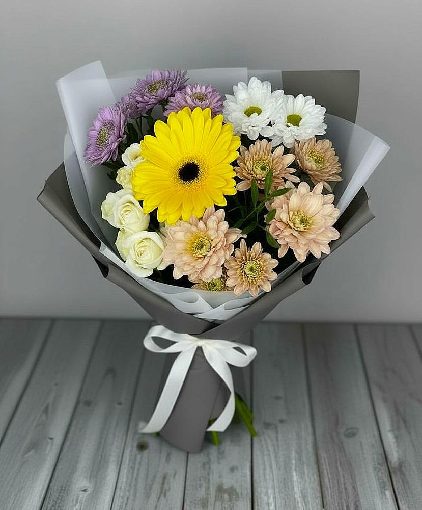 Букет цветов из: Розы, Герберы и Хризантемы в Сергиевском Ставропольского края