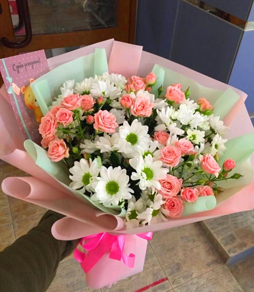 Букет цветов из: Розы и Хризантемы в Сергиевском Ставропольского края