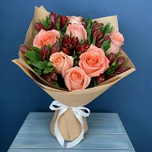 Букет цветов из:  Розы и Альстромерии в Сергиевском Ставропольского края
