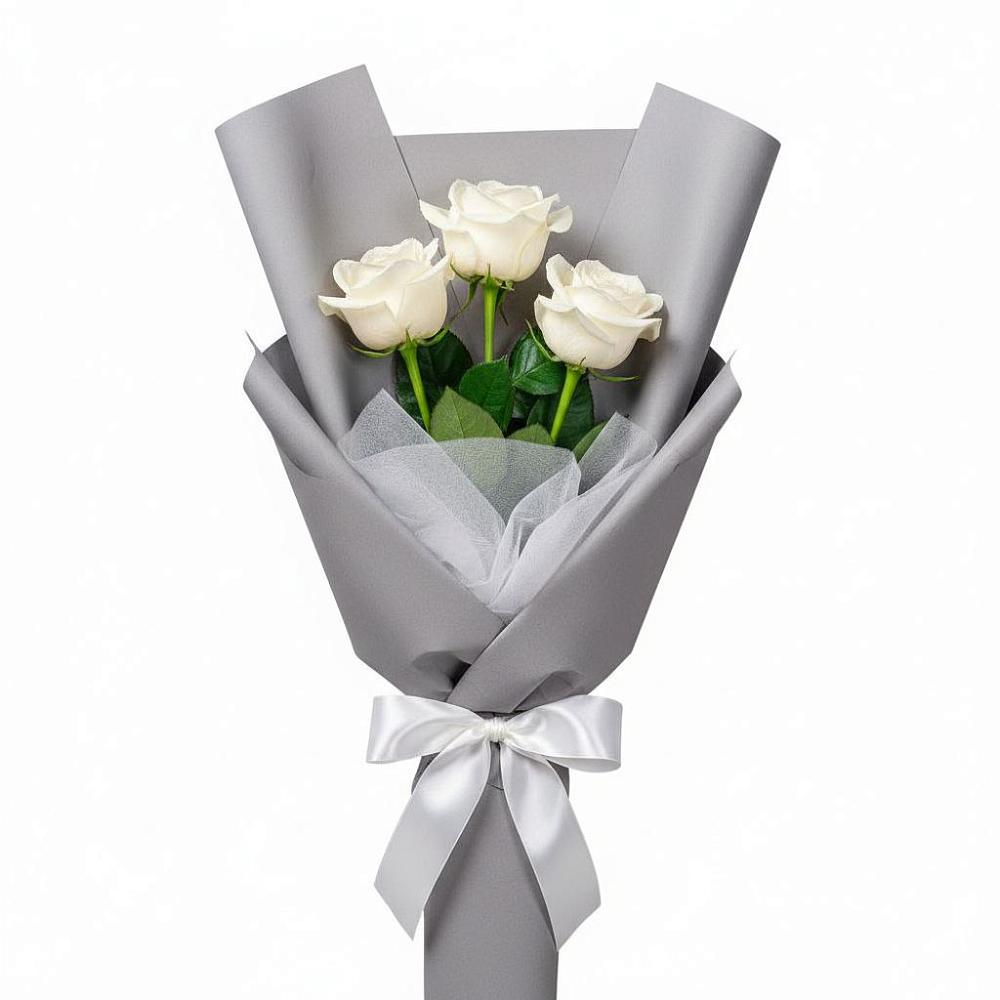 Букет 3 белые розы в Сергиевском Ставропольского края
