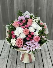 Букет цветов из:  Альстромерии, Гвоздики, Розы и Хризантемы в Сергиевском Ставропольского края