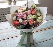 Букет цветов из:  Розы, Лизиантусы и Гвоздики #REPLACE_PRED# Сергиевском Ставропольского края