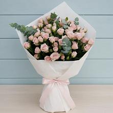 Букет цветов из:  Розы в Сергиевском Ставропольского края