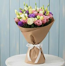 Букет цветов из:  Лизиантусы в Сергиевском Ставропольского края