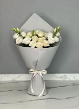 Букет цветов из:  Розы и Лизиантусы в Сергиевском Ставропольского края